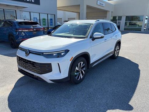 New 2026 Volkswagen Tiguan S image 3