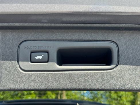 Certified 2026 Honda Pilot Touring image 26
