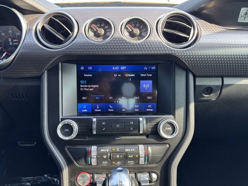 Used 2022 Ford Mustang GT Premium w/ GT Performance Package RWD image 16