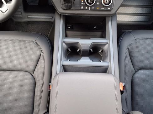 New 2026 Land Rover Defender 110 S AWD/4WD image 21