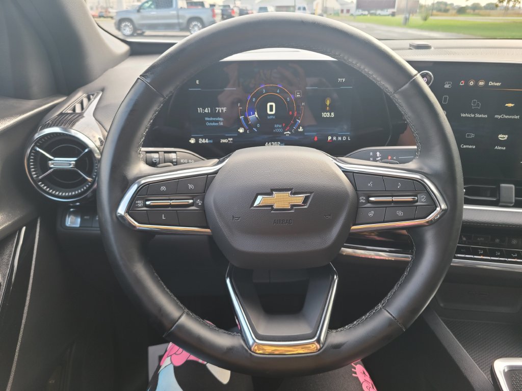 Used 2025 Chevrolet Equinox LT w/ Convenience Package II AWD/4WD image 28