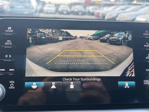 Used 2019 Honda Accord EX image 19