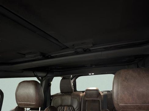 Used 2022 Ford Bronco Raptor image 16