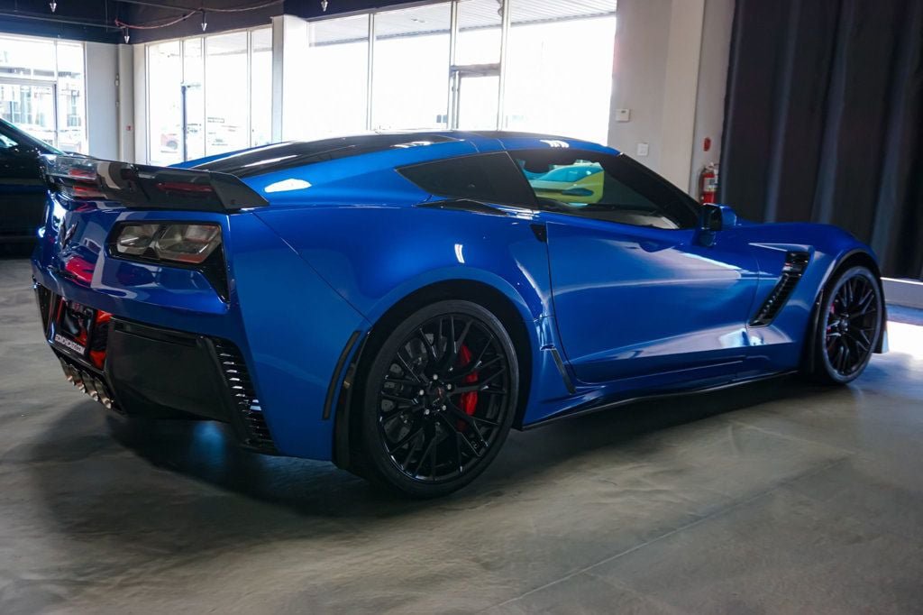 Used 2016 Chevrolet Corvette Z06 w/ Z07 Performance Package RWD image 34
