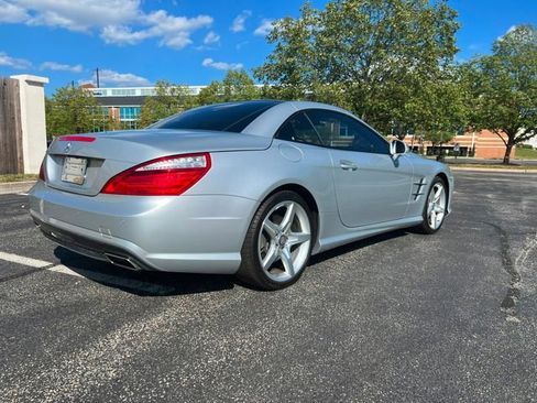 Used 2013 Mercedes-Benz SL 550 image 22