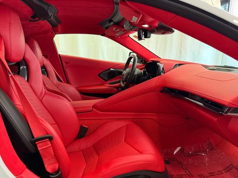 Used 2024 Chevrolet Corvette Stingray Premium Cpe w/ Stealth Interior Trim Package RWD image 16