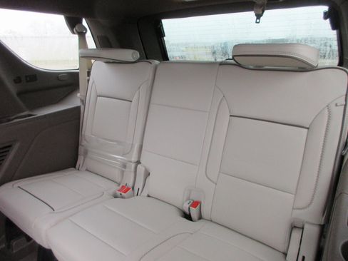 New 2026 GMC Yukon Denali image 14