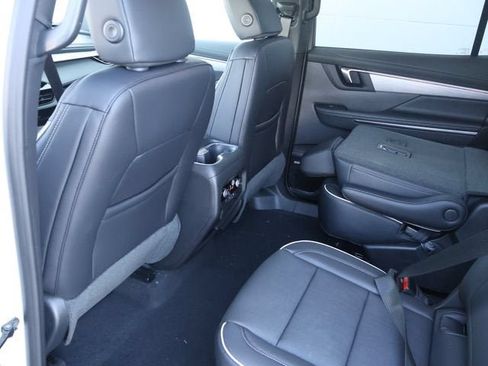 New 2026 Buick Enclave Preferred w/ Power Package AWD/4WD image 13