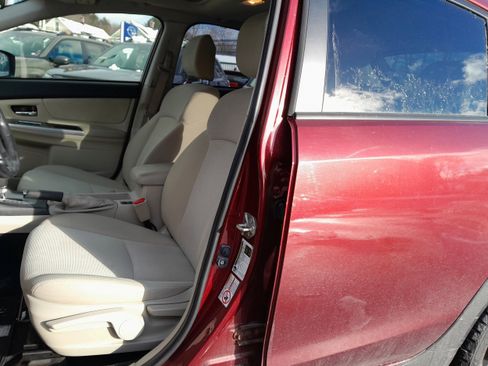 Used 2015 Subaru Crosstrek 2.0i Premium w/ Moonroof Package image 12