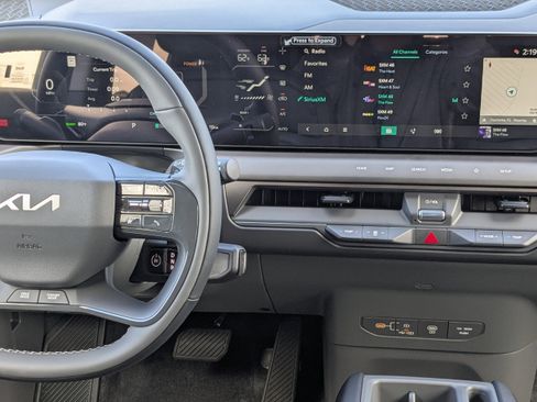 New 2026 Kia EV9 Wind image 22