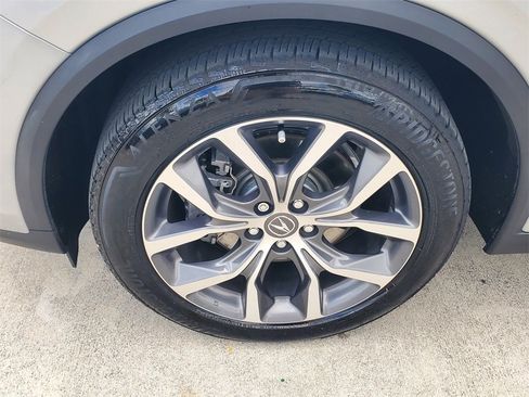 Used 2023 Acura MDX FWD w/ Technology Package image 4