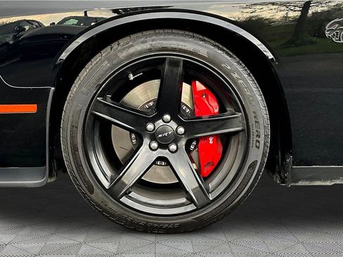 Used 2020 Dodge Challenger SRT Hellcat Redeye RWD image 32