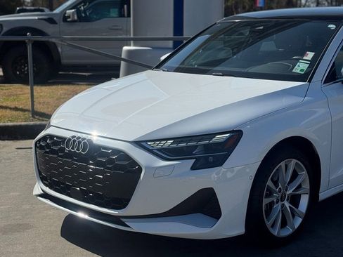 Used 2025 Audi A3 2.0T Premium image 2