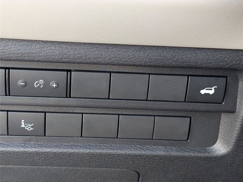 Used 2024 Mitsubishi Outlander SEL image 26