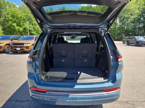 New 2026 Jeep Grand Cherokee L Limited AWD/4WD image 30