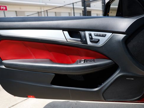 Used 2015 Mercedes-Benz C 63 AMG Coupe image 49