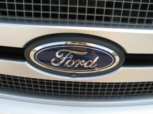 Used 2019 Ford F150 Platinum w/ Equipment Group 701A Luxury AWD/4WD image 82