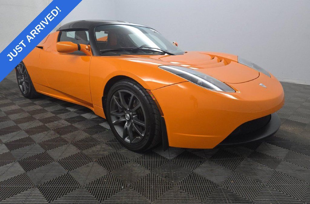 Used 2008 Tesla Roadster RWD image 2