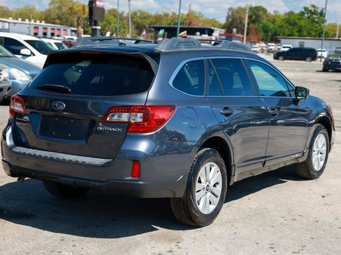 Used 2015 Subaru Outback 2.5i Premium image 11