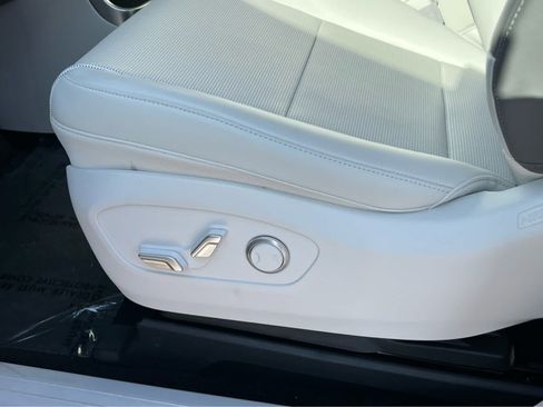 New 2026 Hyundai Ioniq 9 SEL AWD/4WD image 28