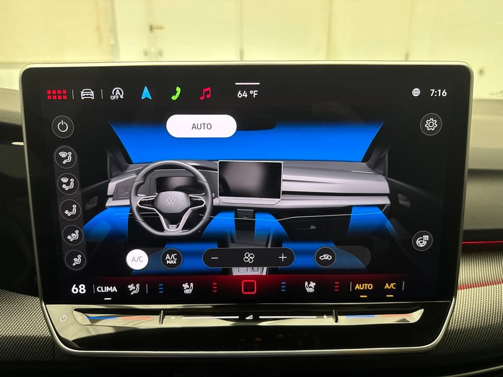 Used 2025 Volkswagen GTI SE FWD image 30