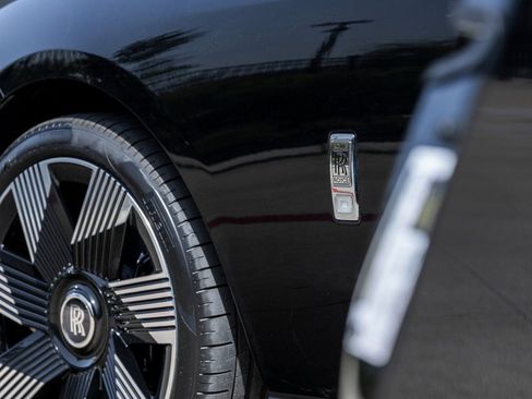 New 2025 Rolls-Royce Spectre image 18