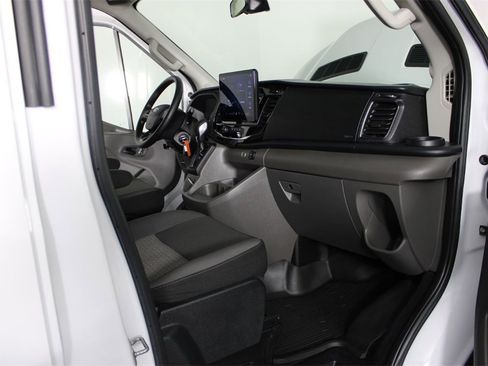 Used 2024 Ford Transit 350 XLT image 26