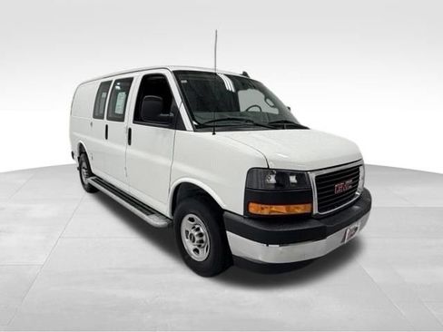 Certified 2025 GMC Savana 2500 w/ Driver Convenience Package RWD image 5