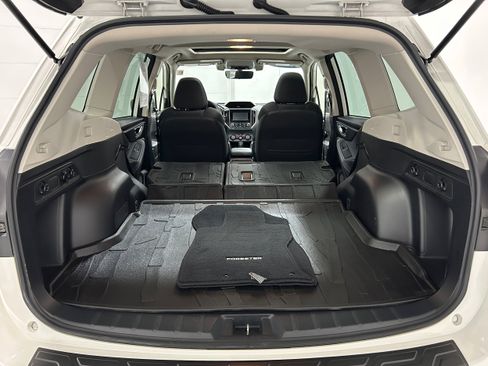 Used 2020 Subaru Forester Premium AWD/4WD image 34