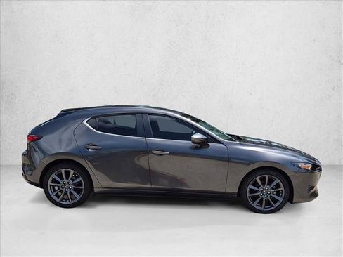 Used 2023 MAZDA MAZDA3 s FWD image 4