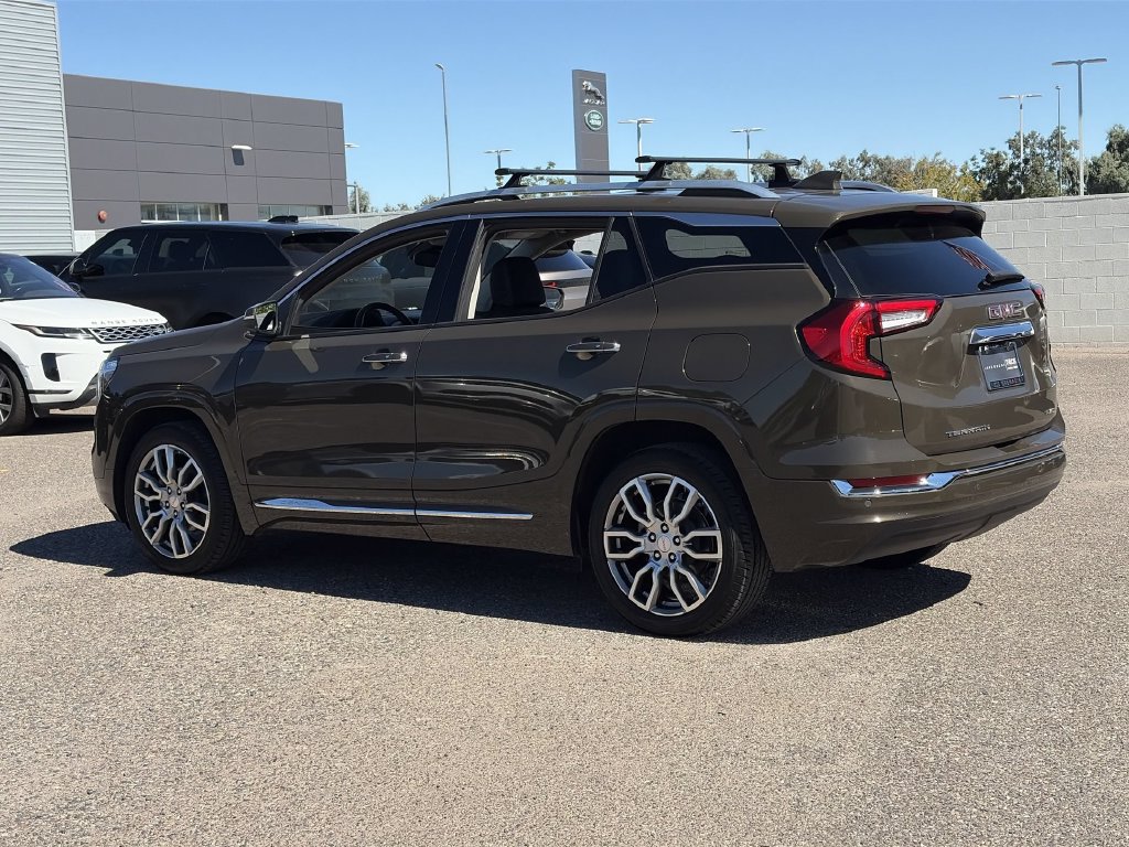 Used 2023 GMC Terrain Denali AWD/4WD image 8