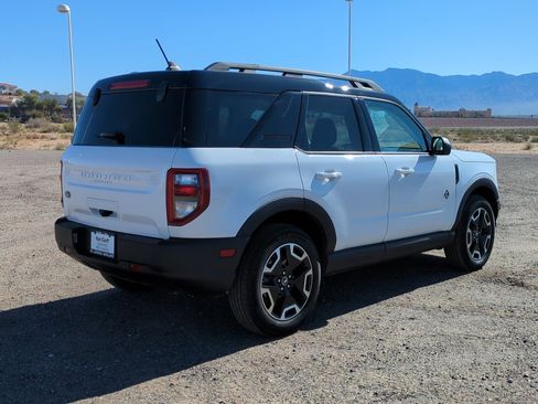 Used 2022 Ford Bronco Sport Outer Banks w/ Tech Package image 3