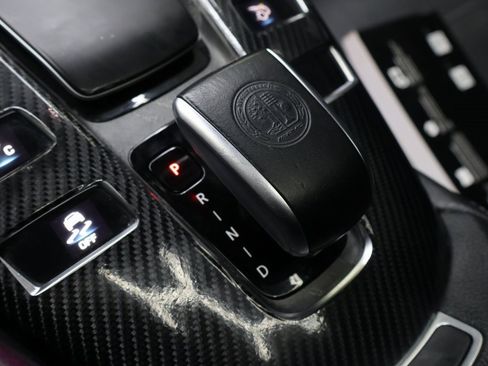 Used 2021 Mercedes-Benz AMG GT 43 w/ Driver Assistance Package image 26