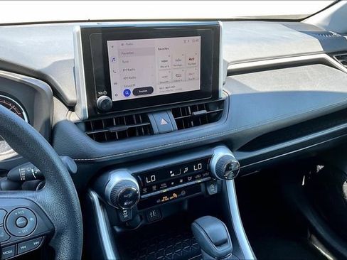 Used 2025 Toyota RAV4 XLE FWD image 14