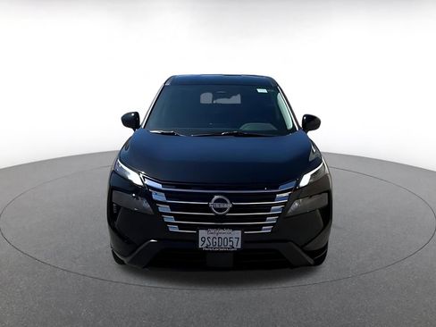 Used 2025 Nissan Rogue SV FWD image 4