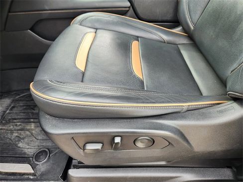 Used 2021 GMC Yukon AT4 w/ Rear Media and Nav Package image 24