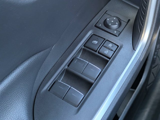 Used 2023 Toyota RAV4 XLE AWD/4WD image 22