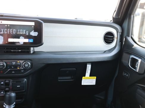 New 2026 Jeep Wrangler Unlimited Sport AWD/4WD image 25