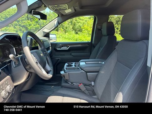 New 2026 Chevrolet Silverado 1500 LT w/ LPO, Dark Essentials Package AWD/4WD image 12
