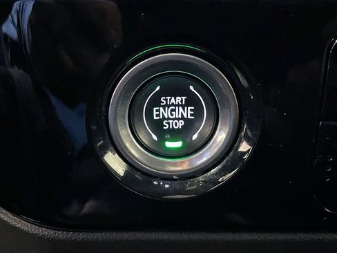 Used 2022 Chevrolet Silverado 1500 LT image 30