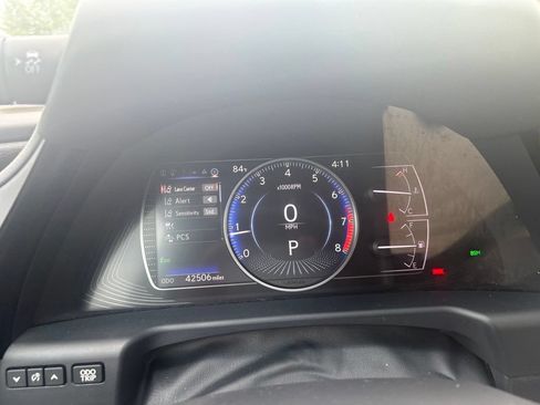Used 2023 Lexus ES 250 w/ Premium Package AWD/4WD image 10