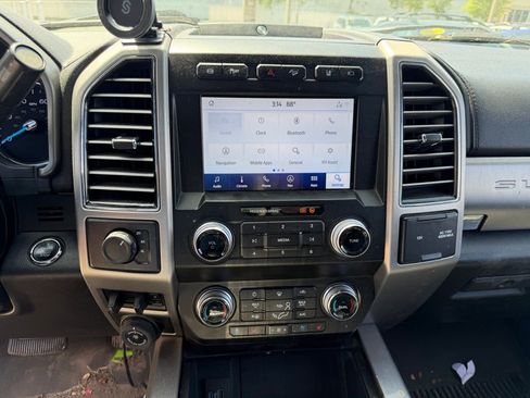 Used 2020 Ford F350 Platinum AWD/4WD image 25
