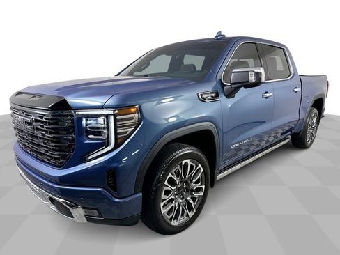 Used 2025 GMC Sierra 1500 Denali Ultimate AWD/4WD image 4