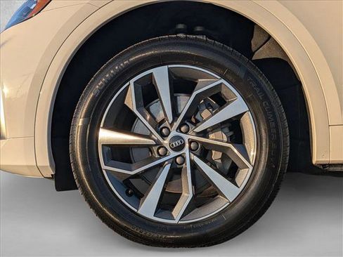 Used 2023 Audi Q5 2.0T Premium Plus image 24