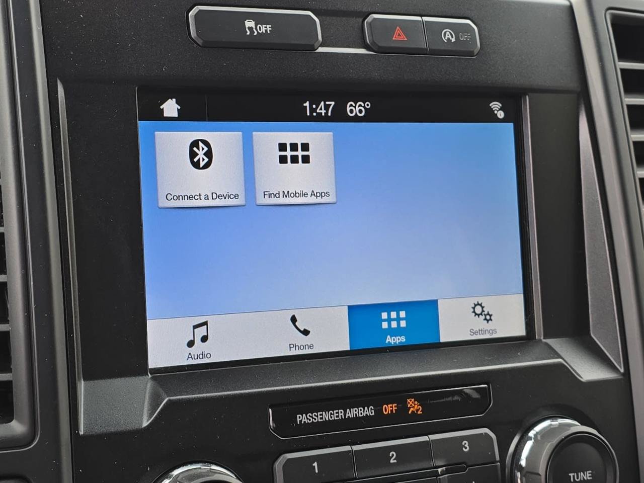 Used 2019 Ford F150 XL w/ Equipment Group 101A Mid AWD/4WD image 29