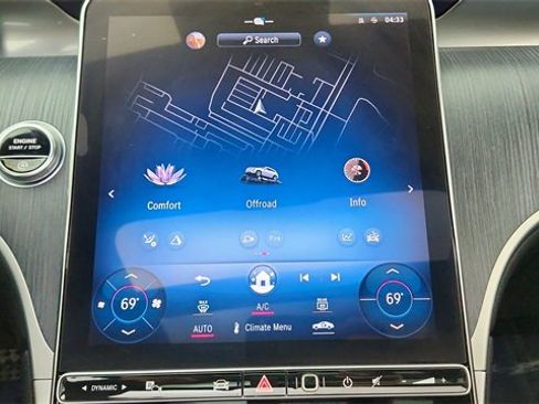 Used 2024 Mercedes-Benz GLC 300 4MATIC w/ AMG Line image 48