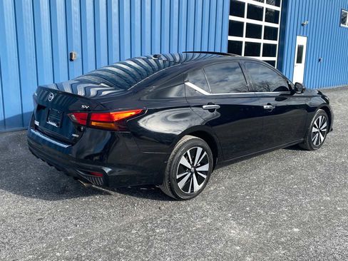 Used 2019 Nissan Altima 2.5 SV image 4
