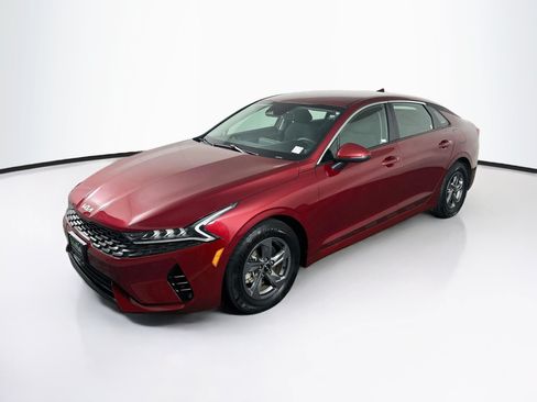 Used 2023 Kia K5 LXS FWD image 3