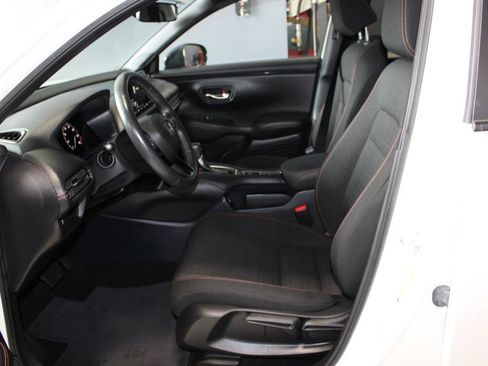 Used 2024 Honda HR-V Sport image 7
