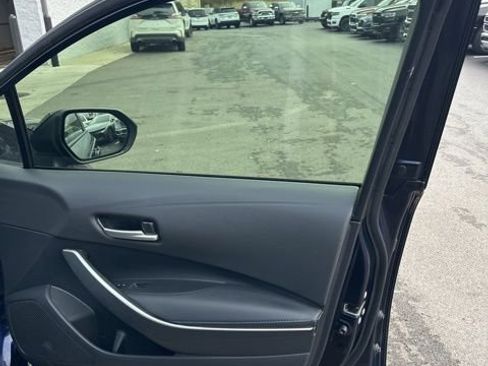Used 2021 Toyota Corolla SE image 30